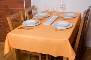 Narancssárga teflonos asztalterítő, méretei: 140 x 200 cm