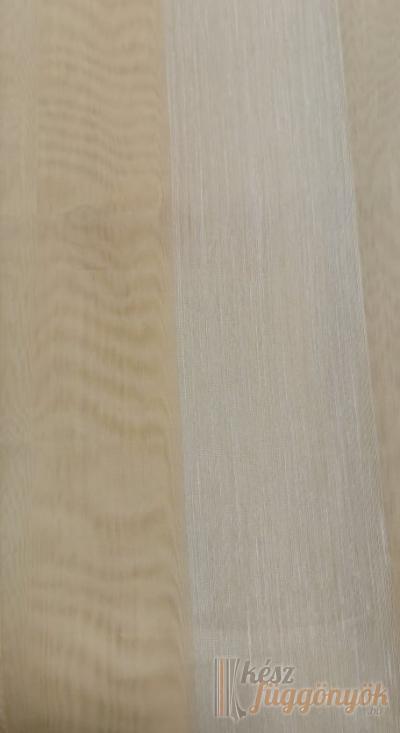 Utolsó darabok készrevart sötétítő függönyökből magaságai: 160cm, széleségei 135cm, 2db