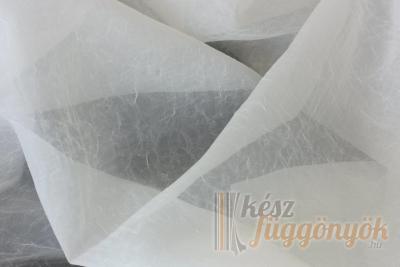Gyűrt fényáteresztő függöny méterárú krém színű