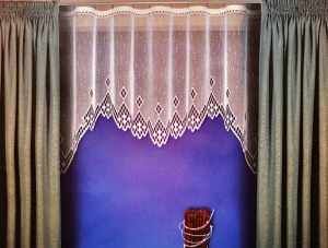 Hotová záclona Žakár „Azor“ rozmerů: výšky 140cm × šířky 260cm bez řasící stuhy