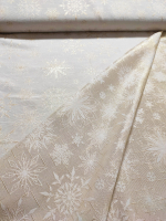 Vánoční látka bíly ubrus s motívem se střiborným vzorem, druhá strana střborný s bílym vzorem