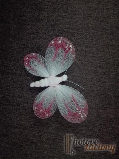 Motílik malý na záclonu odstínu: 