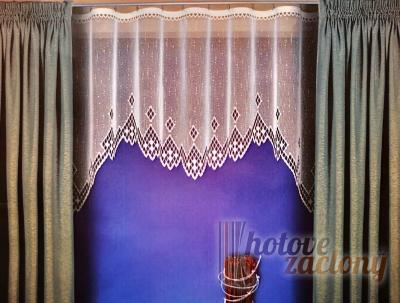 Hotová záclona Žakár „Azor“ rozmerů: výšky 140cm × šířky 260cm bez řasící stuhy