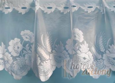 Záclona bíla metrážová vitrážka „Rena“ s otvormi