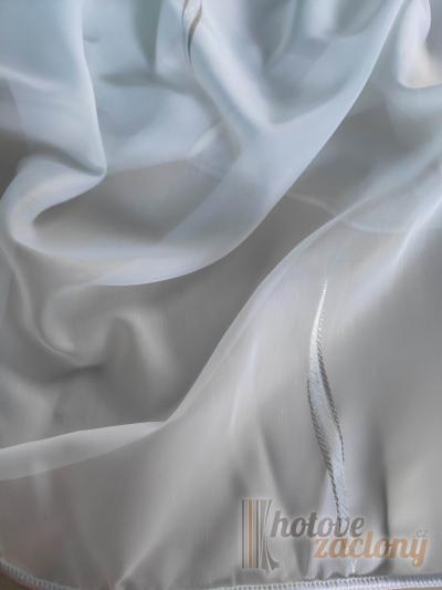 Jediný kus hotové záclony výšky: 