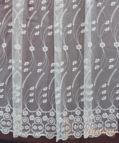 Záclona Ofelia krémová metrážová tylová vyšívaná do výšky 250 cm – elegantní a vzdušná