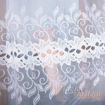 Hotová bíla záclona žakár 