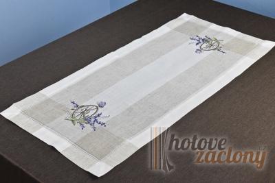 Vyšívaný ubrus „Rada“ rozmerů: 40 x 90cm 