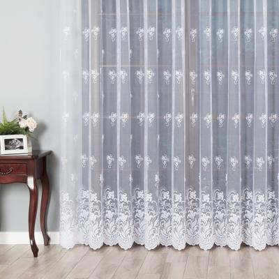 Biela metrážová, žakarová záclona s bielou bordúrou na spodku vlny