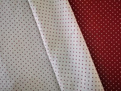 Záves zatemňujúci metrážový 