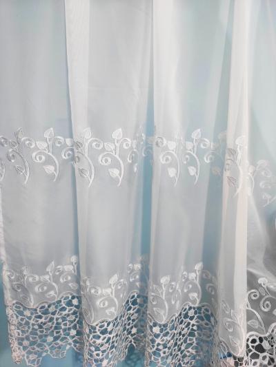 Jediný kus hotovej záclony 1399výšky: 