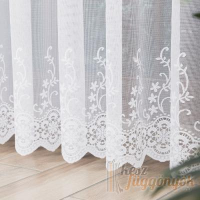 Rövid, fehér, fényáteresztő függöny, méterárú Jacquard "054560"