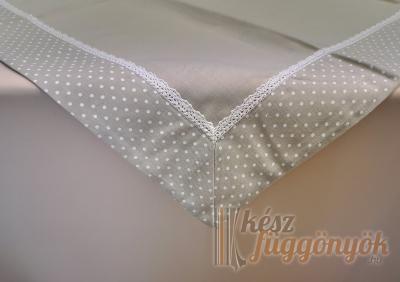 Dekor astalterítő méretei: 85 x 85cm 