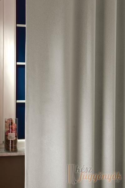 Black-out sötétítő függöny, méterárú, „Hermes“ kandelizát „42 ezüst“