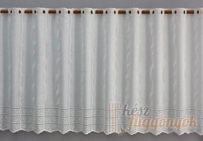 Rövid, vitrázs, fényáteresztő hímyzett függöny, méterárú „V/709“
