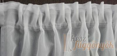 Rövid, vitrázs, fényáteresztő függöny fehér jacquard méterárú