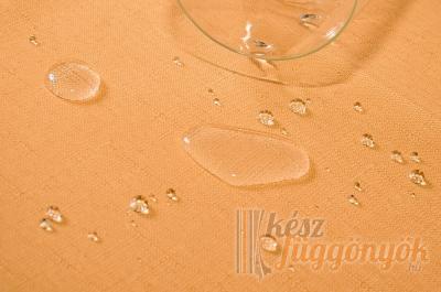 Narancssárga teflonos asztalterítő, méretei: 120 x 160cm