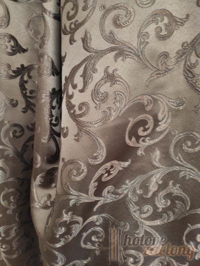 Záves zatemňujúci metrážový hnedý „77“