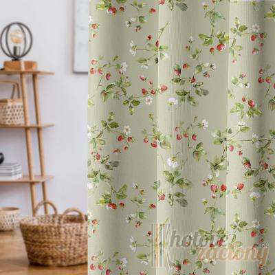 Záves metrážový „jahody“ šírka 160 cm