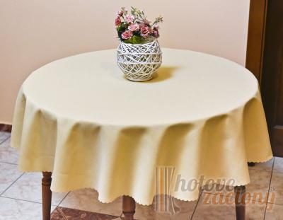 Teflonový obrus krémový oválny: Ø 150 x 220 cm